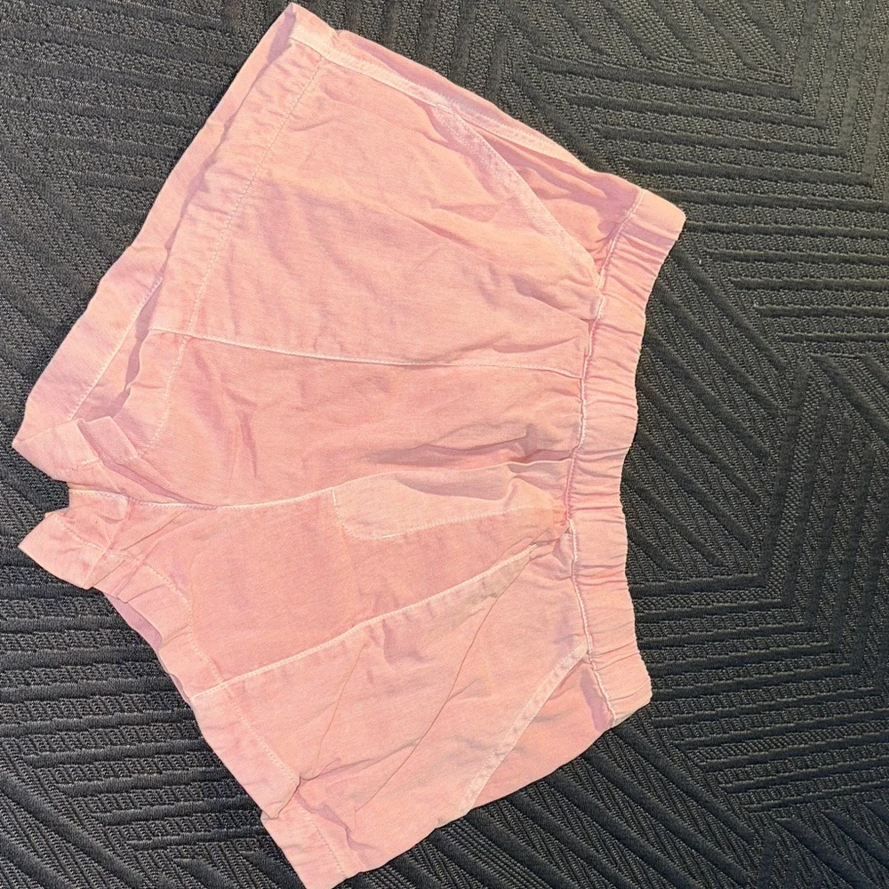 Billabong High Waist Pink Women's Shorts - Picture 1 of 2